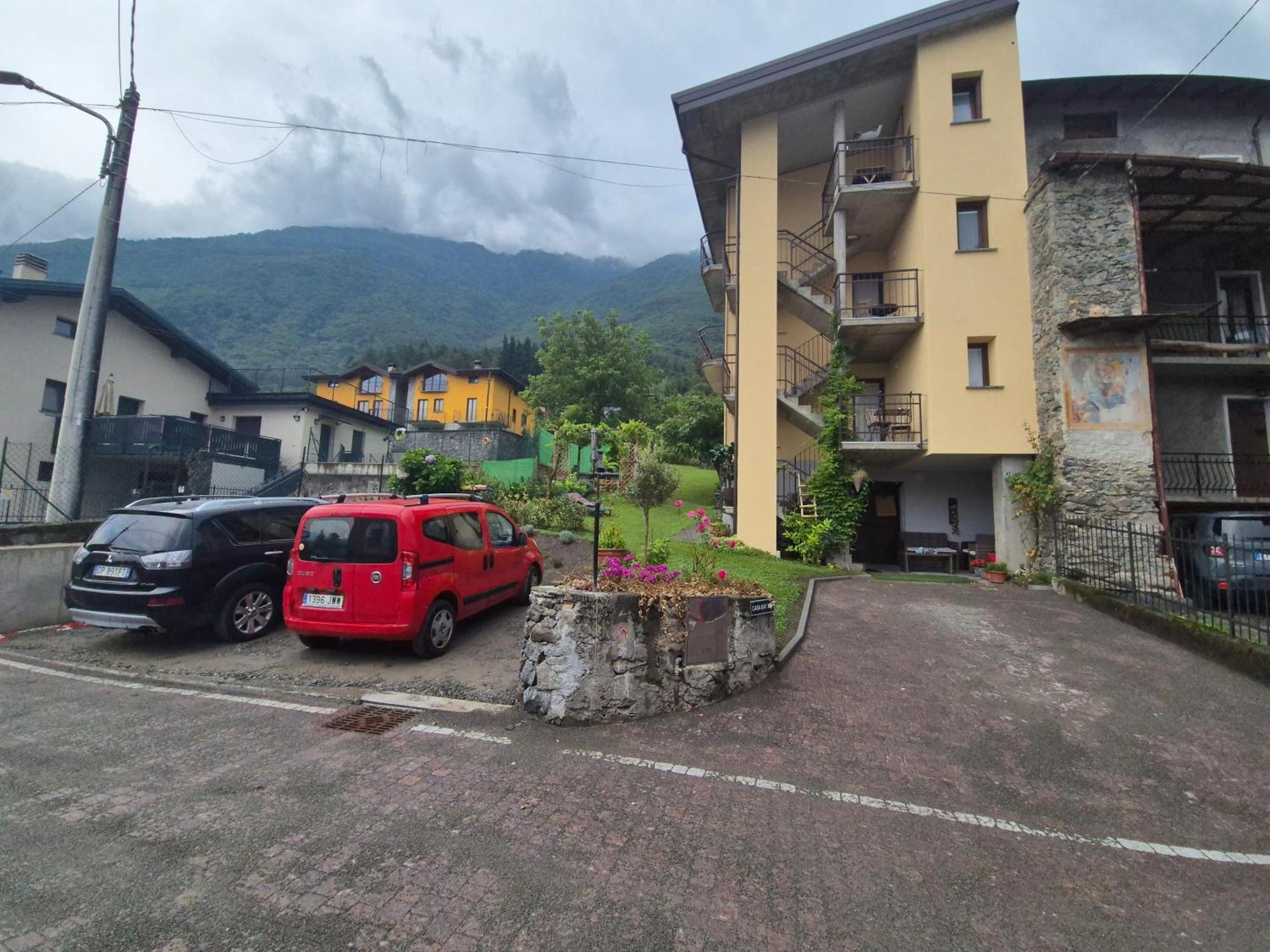 Casa Bat Lägenhet Mantello Exteriör bild